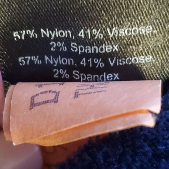 Aritzia Babaton Group Cozy Chenille Oversized Turtleneck Navy Blue Size M - Picture 10 of 16